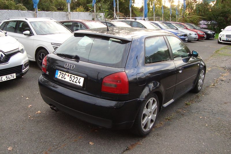 Audi S3 (2000) 5V Turbo,Quattro - fotka 7 z 62