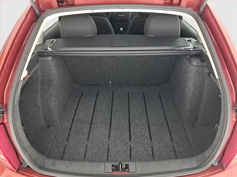 Škoda Fabia (2003) Comfort 1.2 12V, Serv.kniha - fotka 14 z 16