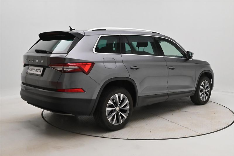 Škoda Kodiaq 2,0 TDI 110kW DSG Ambition Zár - fotka 5 z 32