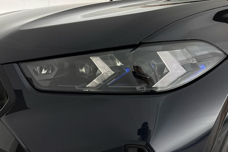 BMW X6 xDrive30d - fotka 15 z 36