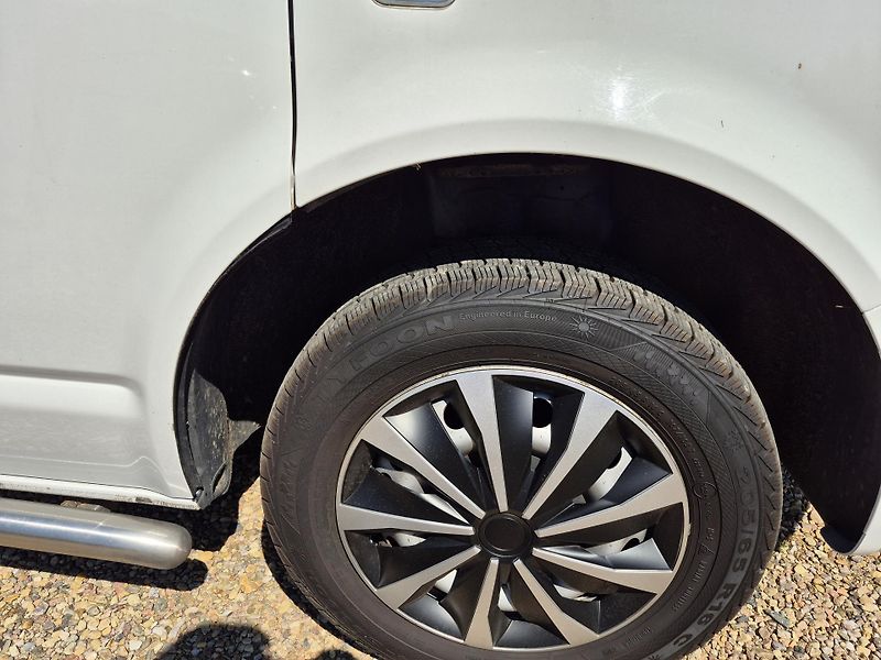 Volkswagen Transporter (2011) 2.0Tdi 9Míst Klima  - fotka 24 z 25