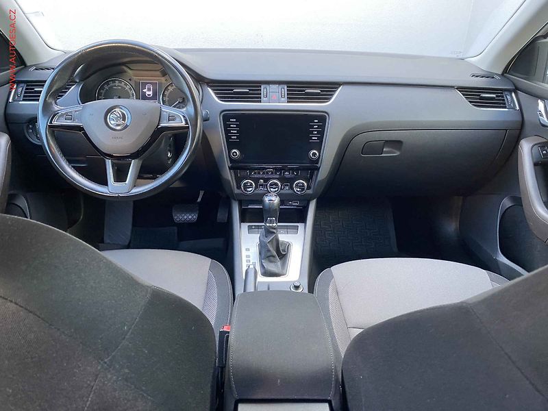 Škoda Octavia (2019) 1.6 TDI, ČR, Ambition Plus - fotka 8 z 18