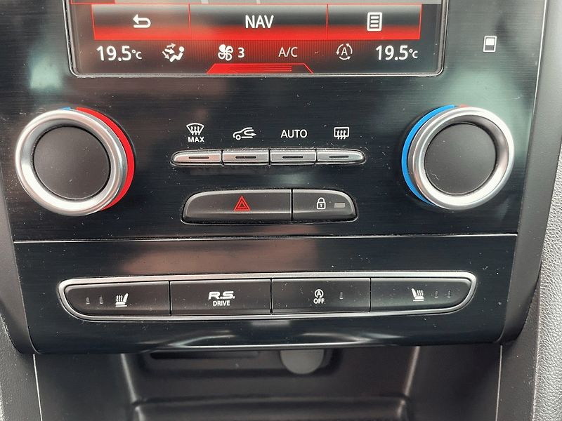 Renault Mégane (2016) 1.6 TCe,GT,Automat,151kW - fotka 23 z 41