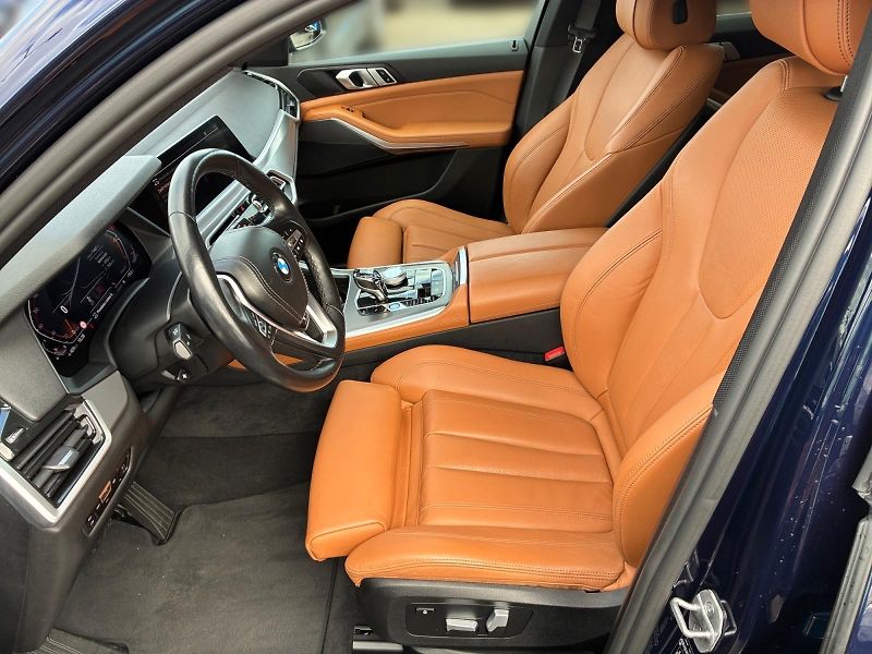 BMW X5 (2021) xDRIVE 40i 245kW 4x4 CZ DPH - fotka 7 z 11