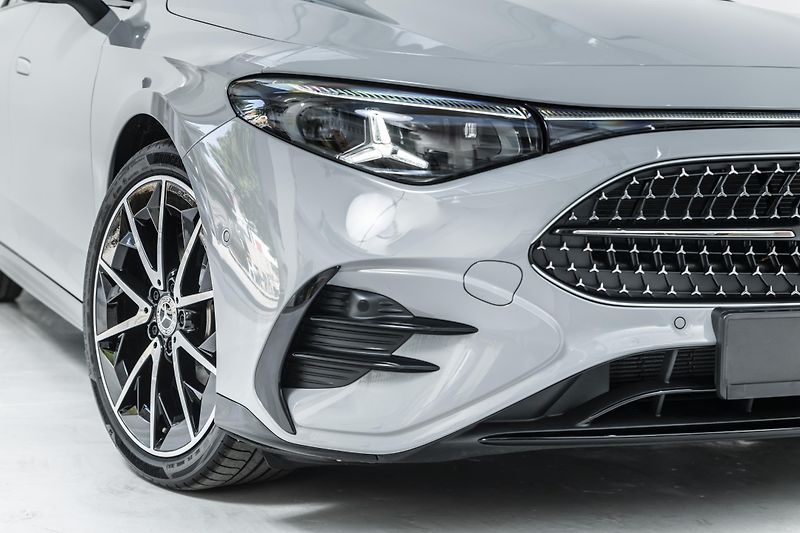 Mercedes-Benz CLA 220 AMG*4MATI*Superscreen*Pano - fotka 21 z 38