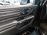 Dodge RAM (2024) 5.7 V8 eTorque Limited 6 LIFT - náhled 17