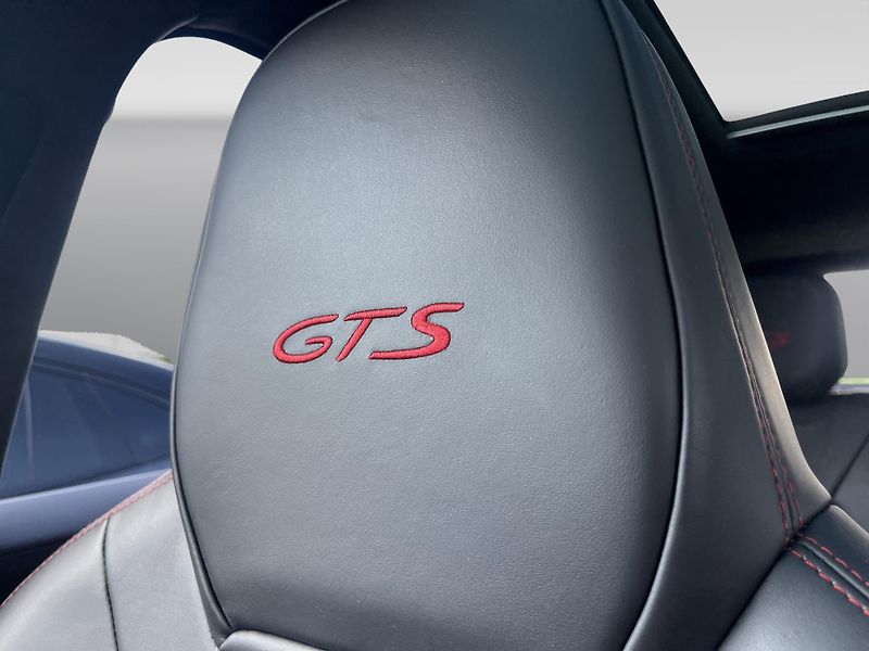 Porsche Cayenne GTS - fotka 22 z 28