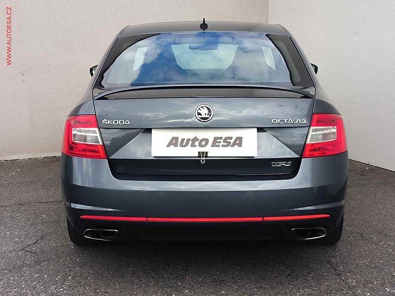 Škoda Octavia (2016) 2.0TSi, 2.maj,ČR, RS, bixen - fotka 5 z 23