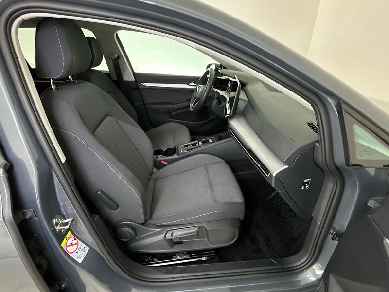 Volkswagen Golf People DSG - fotka 9 z 28