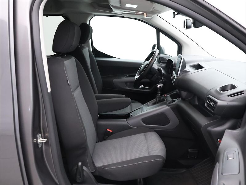Toyota ProAce City Verso 1,5 D-4D 96kW Family L2 CZ - fotka 12 z 31