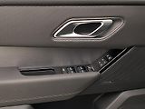 Land Rover Range Rover Velar D200 SE R-DYNAMIC AWD AUT - náhled 26