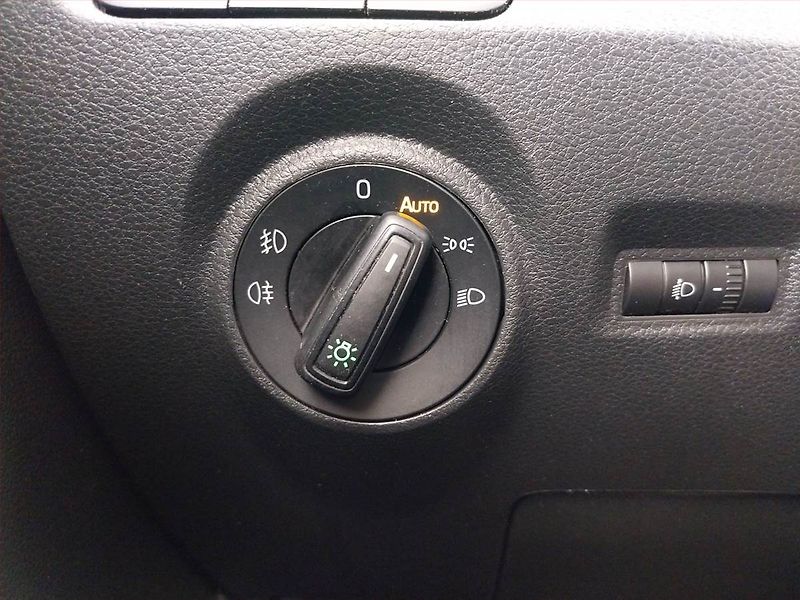Škoda Fabia (2019) Ambition 1.0 TSI, Serv.kniha - fotka 15 z 21