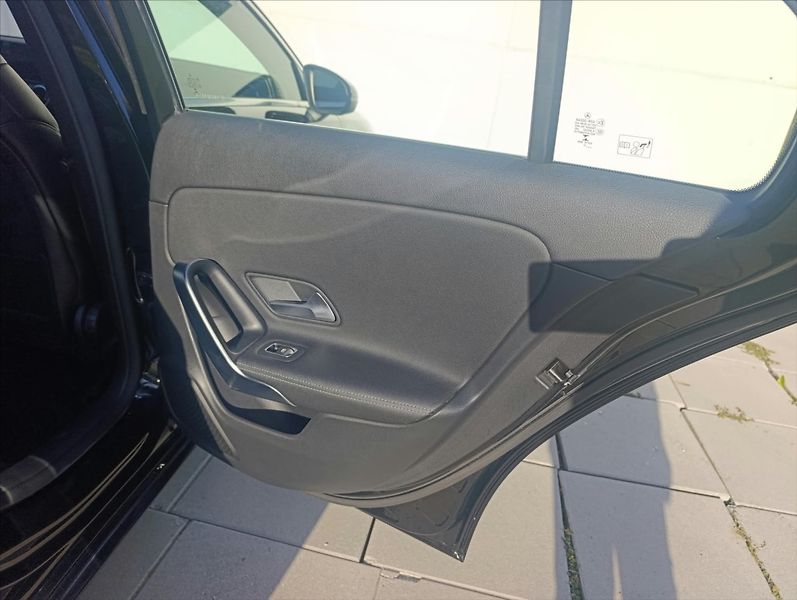 Mercedes-Benz Třídy A 1,5 CDi AT,Kamera Navi Kůže - fotka 22 z 36