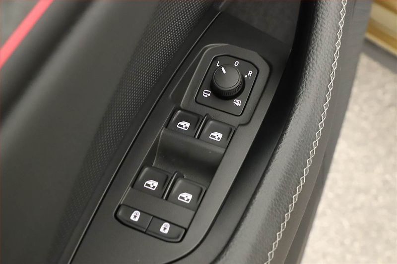 Škoda Kodiaq (2025) 2.0 TDI, Exclusive Selection - fotka 15 z 20