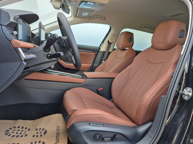 Škoda Superb (2025) Laurin & Klement 2.0 TDI 142kW - fotka 14 z 35