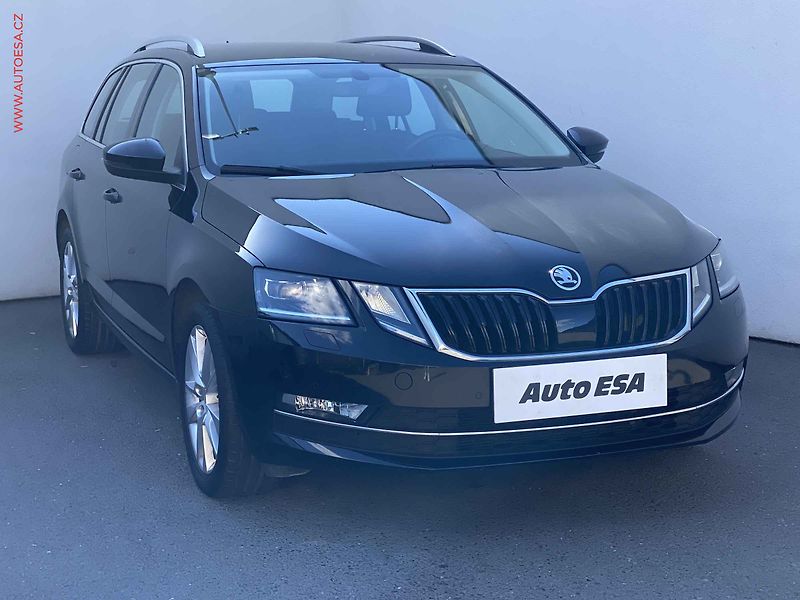Škoda Octavia (2018) 1.5 TSi, Style, LED, navi, - fotografie inzerátu