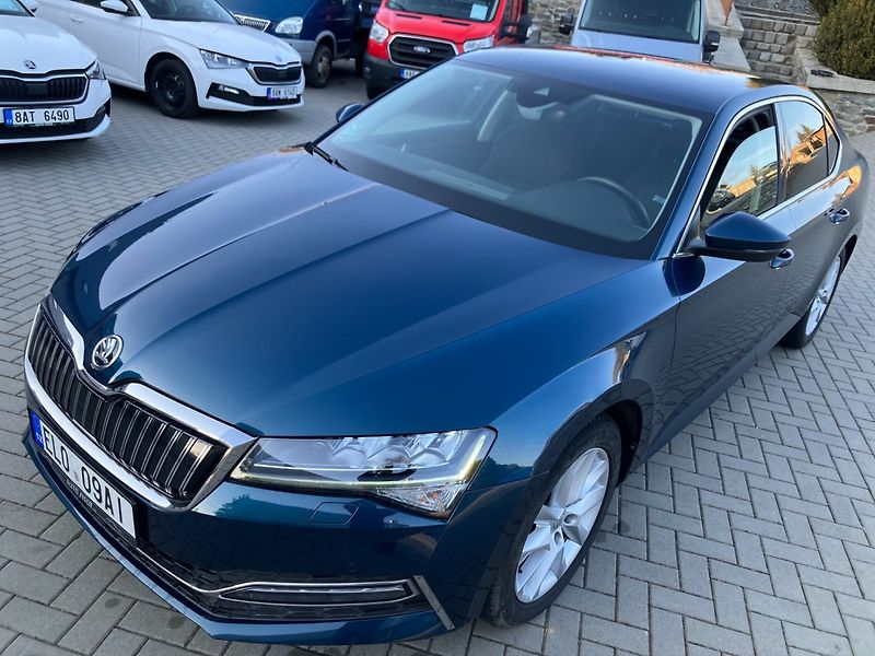 Škoda Superb (2020) IV 1.4PHEV 160 STYLE DSG - fotka 13 z 37