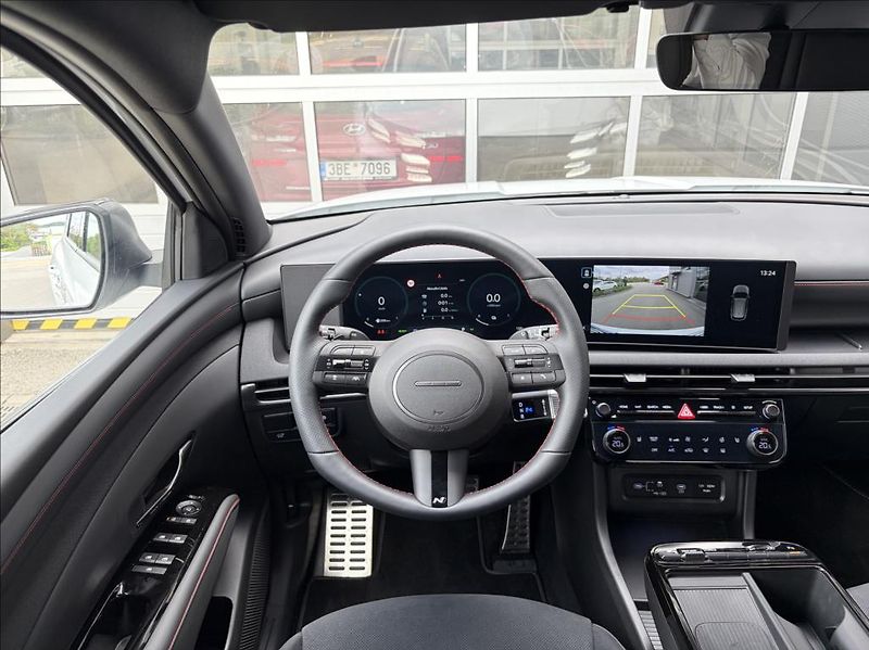 Hyundai Tucson 1,6 T HEV  Go Czech N Line - fotka 15 z 22