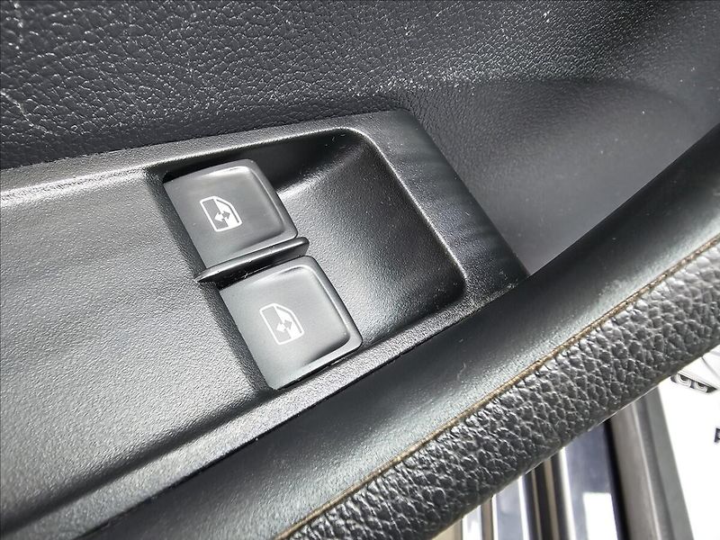 Škoda Fabia III 1,0 TSi 70KW Ambition - fotka 14 z 40