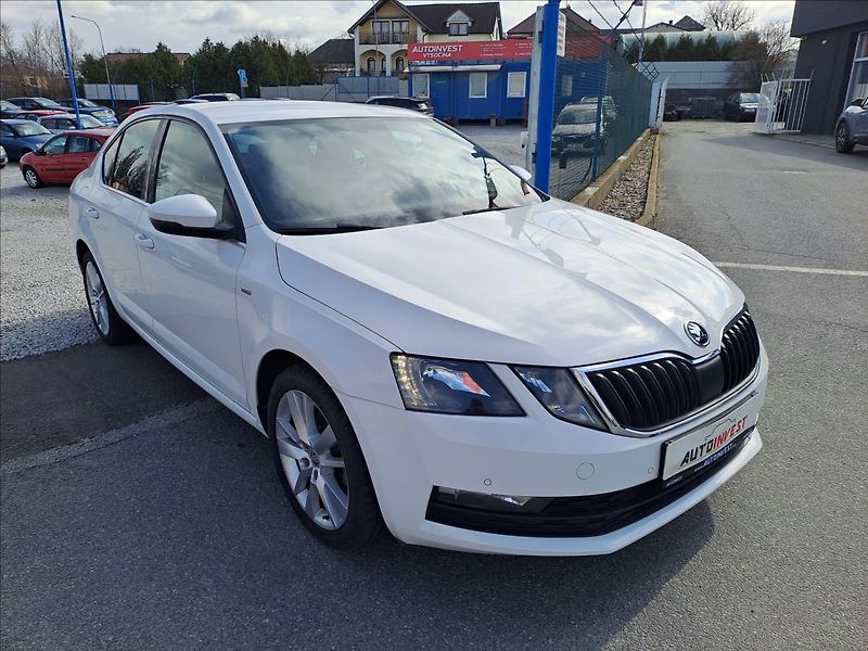 Škoda Octavia 1,6 TDI 85kW DSG Style - fotka 2 z 16