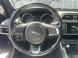 Jaguar XE (2016) 2.0D, 120KW, R SPORT - náhled 15