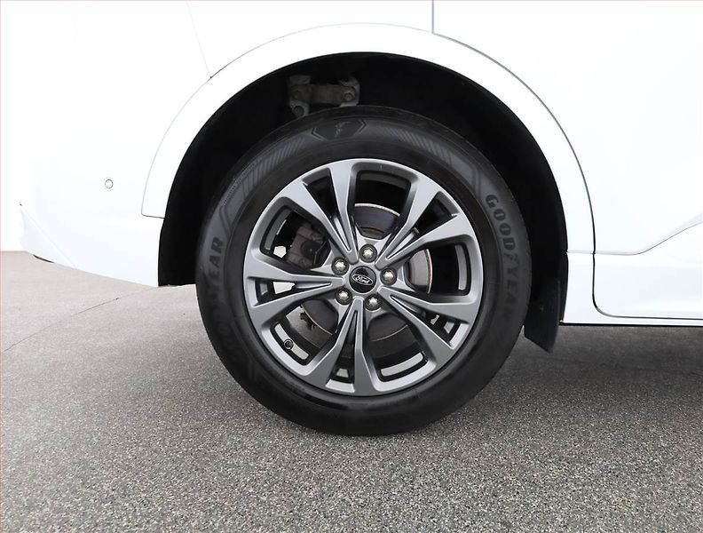 Ford Kuga (2022) 2.0 EcoBlue - fotka 21 z 21