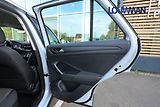 Volkswagen T-Roc Design 1.5 TSI DSG7 - náhled 22