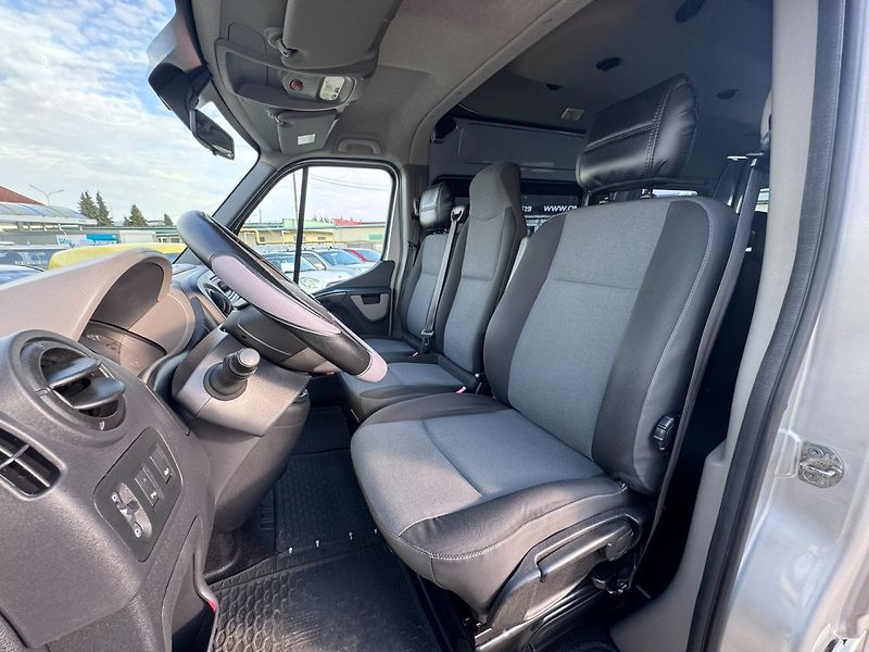 Nissan NV400 (2016) 9 MÍST 2,3D 107 KW TAŽNÉ L2H2 - fotka 20 z 45