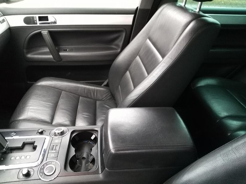 Volkswagen Touareg 2,5 TDI R5  - fotka 23 z 36