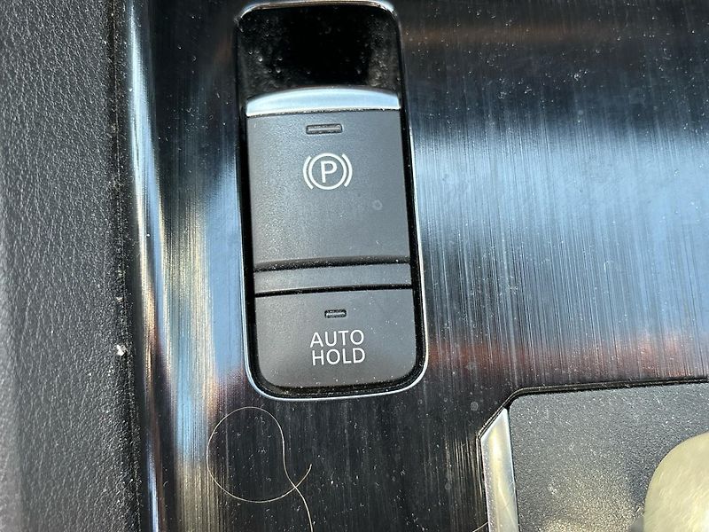 Nissan Qashqai (2021) 1.3 M-HEV, automat, 116kw - fotka 19 z 22