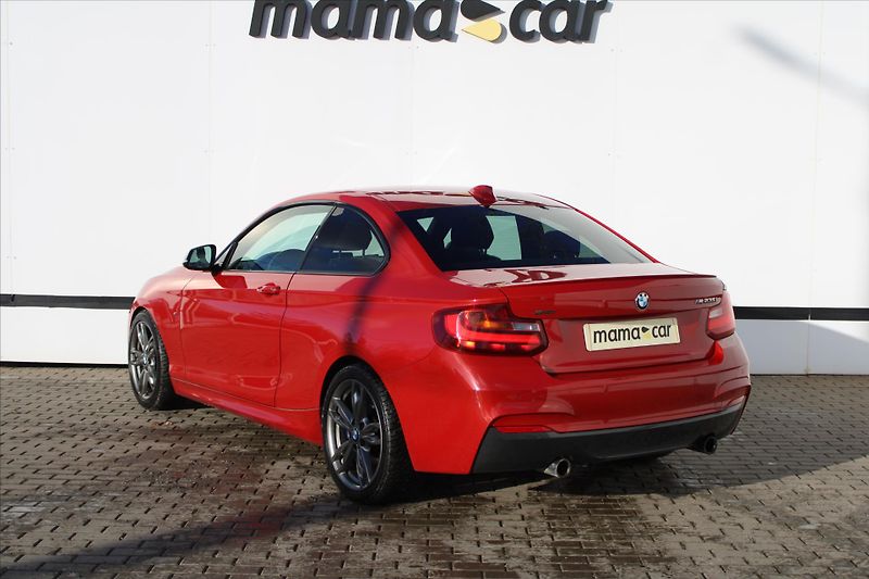 BMW Řada 2 M235i xDrive 240kW NAVI ČR - fotka 5 z 24
