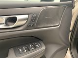 Volvo V60 T6 AWD RECHARGE DARK PLUS CZ - náhled 26