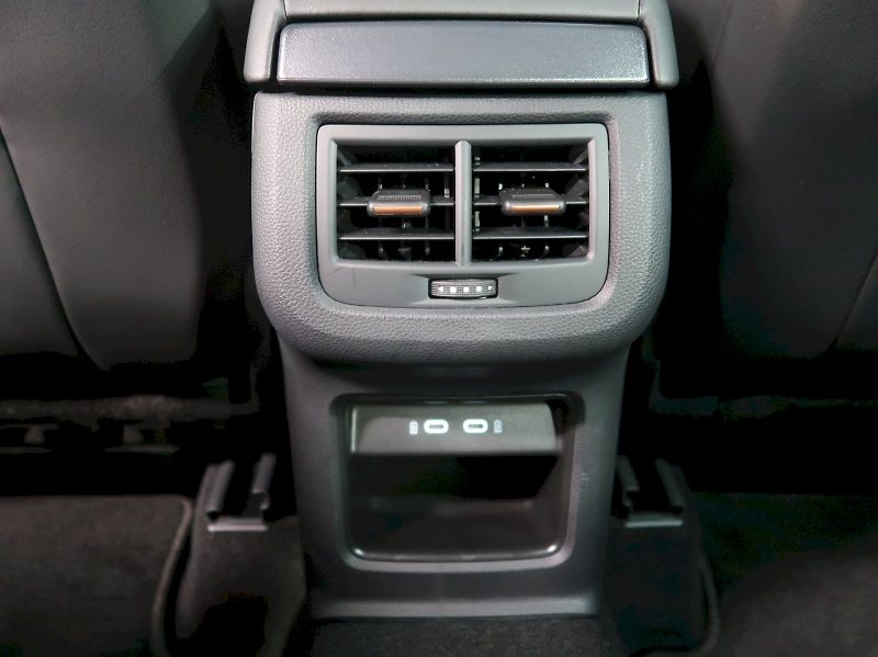 Cupra Ateca (2024) VZ 2.0TSI 221KW 4x4 - fotka 37 z 40