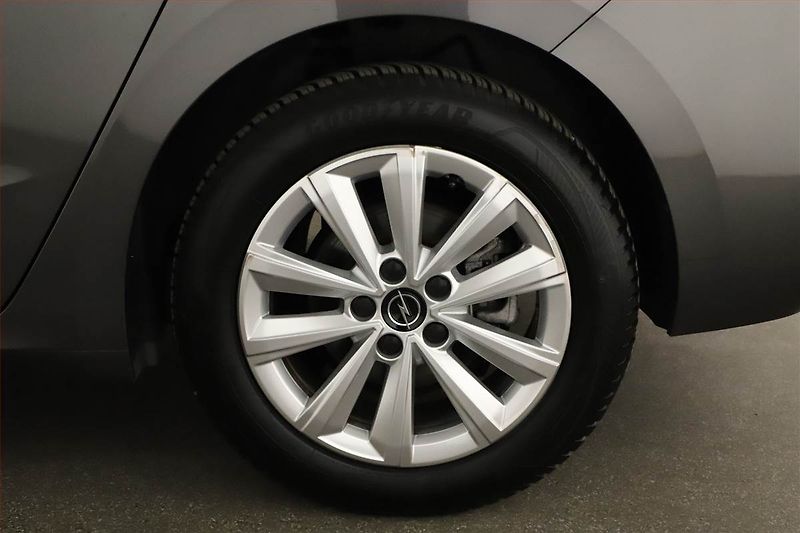 Opel Astra (2023) Edition 1.2 Turbo, Serv.kniha - fotka 12 z 19