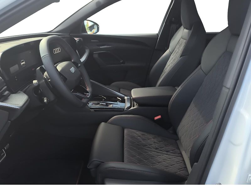 Audi Q5 2.0 TDi Quattro - fotka 6 z 27