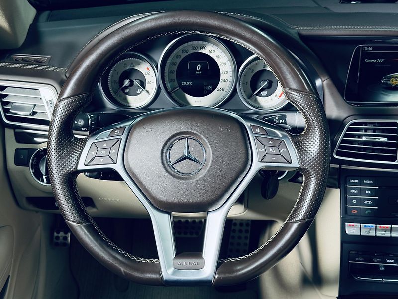 Mercedes-Benz Třídy E (2017) 350*AMG*CABRIO*360*HARMAN*TOP - fotka 38 z 40