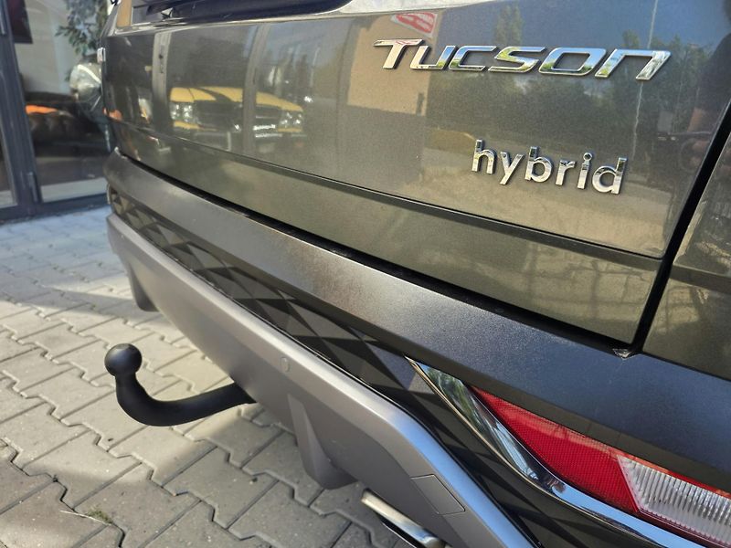 Hyundai Tucson 1.6-HYBRID-1MAJ.-DPH-V ZÁRUCE - fotka 12 z 15