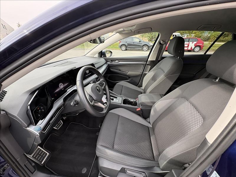 Volkswagen Golf 2,0 TDi 85kW,Led,Kamer,ACC,Nav - fotka 3 z 46