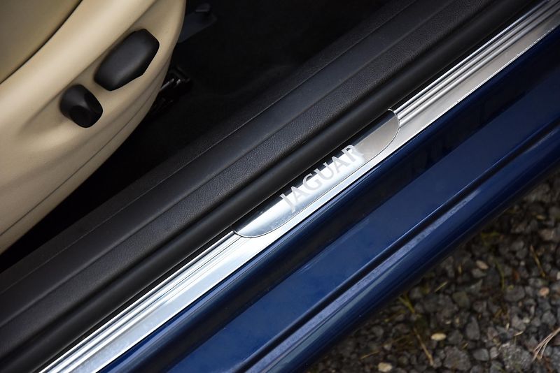 Jaguar X-Type 3.0 V6 AWD,MANUÁL,NAV,KŮŽE,ALU - fotka 39 z 44