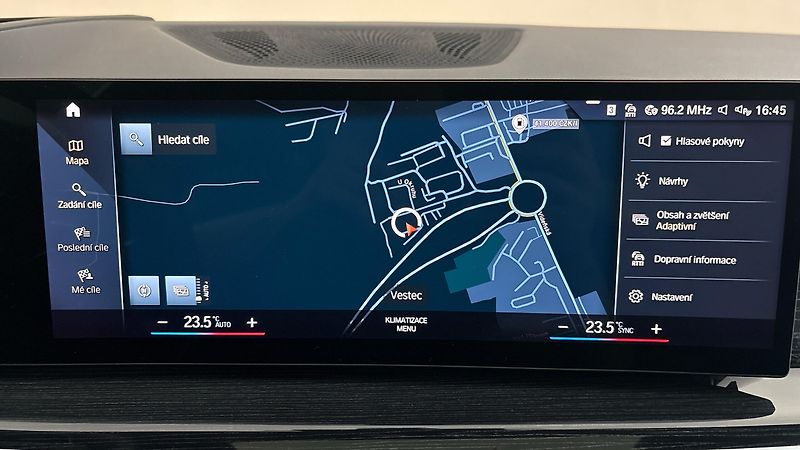 BMW X7 40i AUT xDrive M-paket - fotka 30 z 37