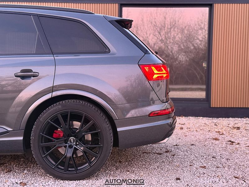 Audi SQ7 (2019) 4.0 TDI Bose, Nočné videnie - fotka 9 z 25