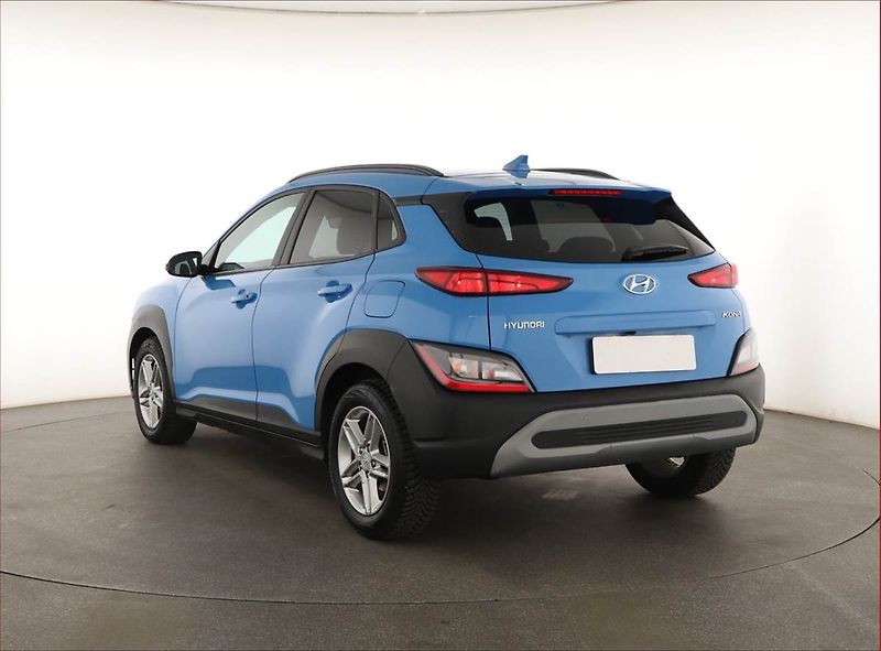 Hyundai Kona (2021) 1.0 T-GDI, Automat, ČR,1.maj - fotka 4 z 19