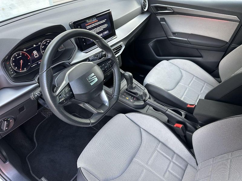 Seat Ibiza (2025) 1.5 TSI DSG FR - fotka 7 z 32