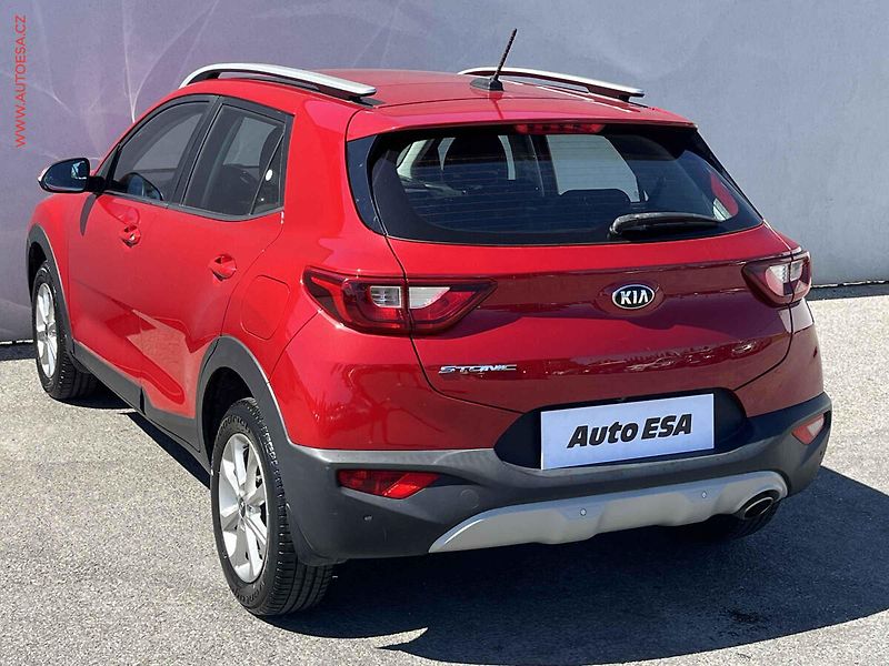 Kia Stonic (2018) 1.2 CVVT, 2.maj,ČR, AC - fotka 6 z 15