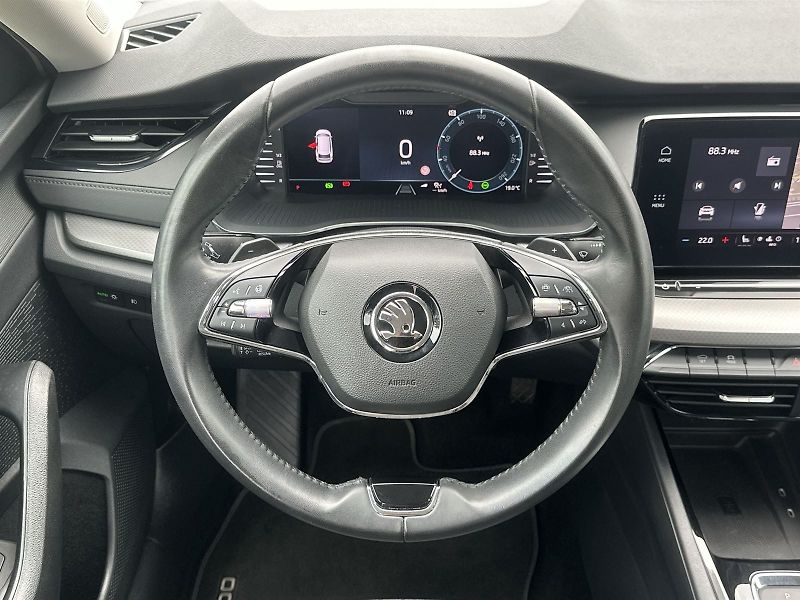 Škoda Octavia (2023) Combi 1.5 TSI G-TEC DSG Ambiti - fotka 6 z 33