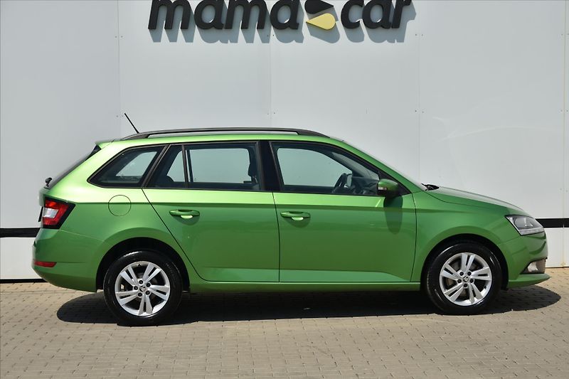 Škoda Fabia 1.0 TSI 81kW TAŽNÉ SERVIS. KN. - fotka 8 z 22