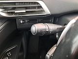 Peugeot 5008 (2019) Allure PureTech 130, Automat - náhled 21