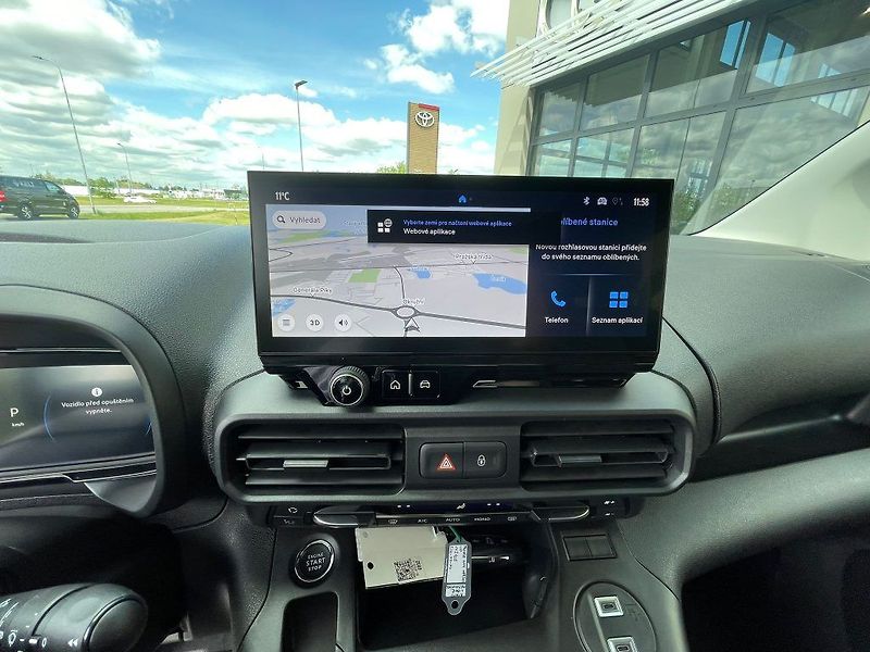Toyota ProAce City Verso 1.5 D-4D A/T VIP 7S - fotka 24 z 29
