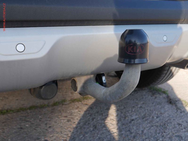Kia Stonic (2021) 1.0 T-GDi, ČR, Navi, kamera - fotka 19 z 19