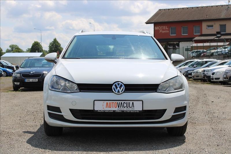Volkswagen Golf 1,2 TSi  DSG, 82.644 km, ČR - fotka 2 z 24